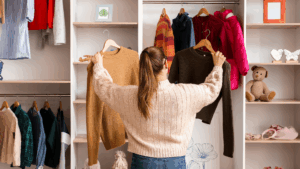 Friendsgiving outfits